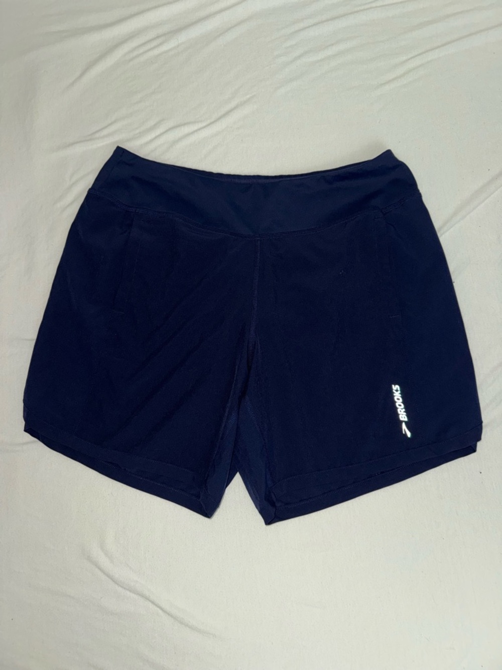 Brooks 7” Chaser Shorts